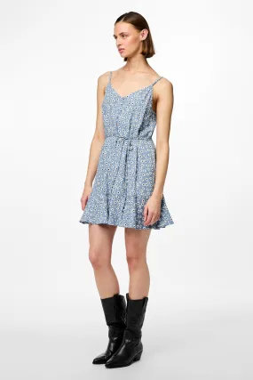 Midi dress with short sleeves -  results: About 104,000,000 results (0.61 seconds)