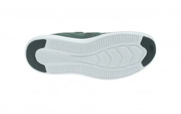 NEW BALANCE FUELCORE COAST V4