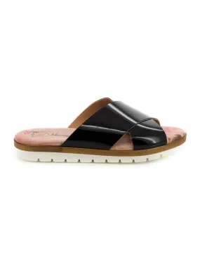 Moroccan Black Leather Sandals 9422
